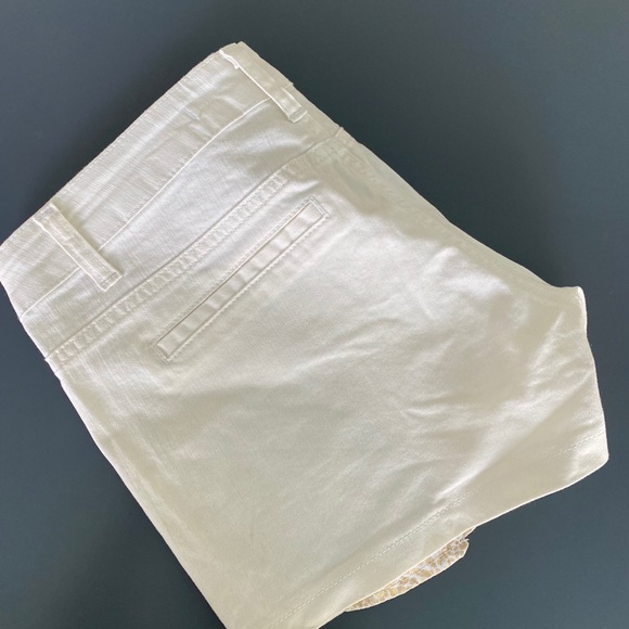 Short - Picture 3 of 5